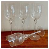 4-Piece Clear Glass Stemmed Wine Glass Set