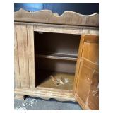 Vintage Oak Cabinet with Scalloped Top - Single Door, Inner Shelving