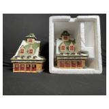 NoopWorks Christmas Village Houses Kit - Santa