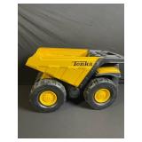Tonka Dump Truck Toy - Yellow Tilt Bed Construction Vehicle With Large Off-Road Wheels