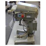 20 Quart Commercial NSF Dough mixer DOYON SM 200