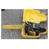 McCulloch Eager Beaver 3.7 ci Chainsaw w/ 16" Bar & Original Case