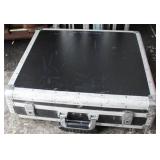 Eurolite Case CD-4 RR 4 Row, Rolling CD Case With Music CD