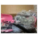 Costway 6V Kids Ride on Chopper Motorcycle 3 Wheel Trike with Headlight and Horn Pink