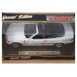Maisto 1:18 Scale 1993 BMW Convertible Replica