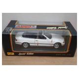 Maisto 1:18 Scale 1993 BMW Convertible Replica