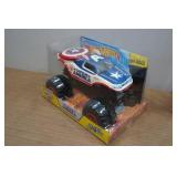 Hot Wheels 1:24 Scale Monster Jam Trucks - Captain America & Ironman