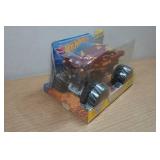 Hot Wheels 1:24 Scale Monster Jam Trucks - Captain America & Ironman