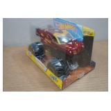 Hot Wheels 1:24 Scale Monster Jam Trucks - Captain America & Ironman