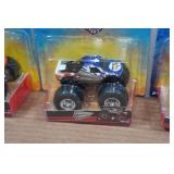 *7* Hot Wheels Monster Jam Trucks - Early - Blue Thunder, Monster Mutt, DK