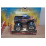 *7* Hot Wheels Monster Jam Trucks - Early - Blue Thunder, Monster Mutt, DK