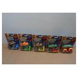 *5* Hot Wheels Monster Jam Trucks - with Stunt Ramps