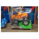 *5* Hot Wheels Monster Jam Trucks - with Stunt Ramps