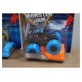 *5* Hot Wheels Monster Jam Trucks - with Stunt Ramps