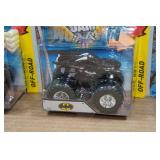 *4* Hot Wheels Monster Jam Trucks - with Battle Slammer
