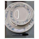 Blue Floral Rim Cream Dinnerware Set