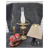 Red-Haired Doll Figurines & Vintage Table Lamps - 2 Figurines, 2 Lamps