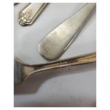 Griffon Community Plate Silverware Set in Wooden Case