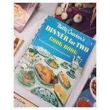 Vintage Cook Books & Recipe Guides Lot - Betty Crocker, Knox Gelatine, Western, Common Sense