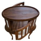 LLFR - Vintage Queen Anne Style Mahogany Double Door Oval Vitrine Table