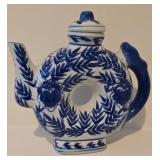 LL-BR - Blue & White Chinese Porcelain Teapot with 4 Covered Dishes - Rectangular, Oval & 2 Lidded Crocks