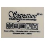 K - Signature Stoneware Bowls with Lids with Measuring Cup Set