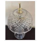 LR - Budoir Crystal Cut Glass Table Lamp with Diamond-Cut Pattern Shade