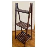 K - Wooden 3-Tier Shelf Stand