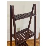 K - Wooden 3-Tier Shelf Stand