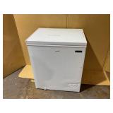 Magic Chef 5.0 cu. ft. Chest Freezer in White (Minor Transit Damage, See Photos)