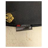 NEW 3M THINSULATE GLOVES M