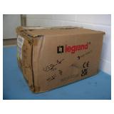 (33 lbs. including Box and Packaging) (100 Qty) Ultima USB 2.0 A-Style to 5-Pin Mini B Cables (3 meters, 9.8 feet) - NEW IN PACKAGING