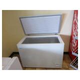 Galanz Chest Freezer