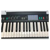 Vintage YAMAHA Portatone PSR-12 Keyboard With Stand In Original Box (WORKS)