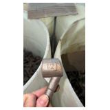 4 barrels of 1/2" Klein Hickey Heads, quantity approx 2533