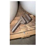 Four barrels of Klein Hickey Heads, 1" - quantity approx. 1414