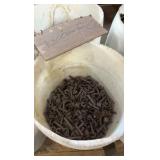 4 barrels of 1/2" Klein Hickey Heads, quantity approx 2533