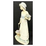 Vintage Llardo Wild Flowers Girl Porcelain Figurine / Lladro Figurine Model 5030