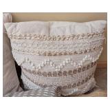 UL - Pillows & Blankets Set - Neutral Throw Pillows with Tassels, Textured Covers