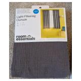 LL - Threshold Curtain Rod 36-66 in - Room Essentials Light-Filtering Curtain Panel
