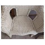 UL - Cream Wicker Armchairs Set With Coffee Table - Pair