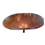 DR - Gorgeous Dining Table with Leaf