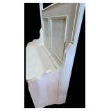 MR - Mudroom Storage Bench With Mirror