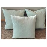 LR - Sage Green 18-inch Pillow Covers with Forms - 5-Pack