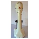 K - Cuisinart Mini-Prep Plus, Hamilton Beach Malt Maker, Pampered Chef Cookie Press, Apple Peeler/Corer