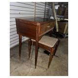 60s Singer Heavy Duty Sewing Machine in Walnut Wood - Works!