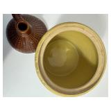 Vintage Monmouth Cookie Jug Cookie Jar Stoneware Made in USA