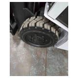 2016 Unicarrier BCX40 4000lb Electric Forklift