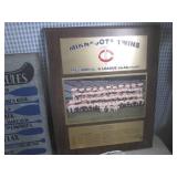 (G-1) Assorted Decor and Wax Warmer...