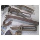 (BS) Assorted Vintage and Other Han...